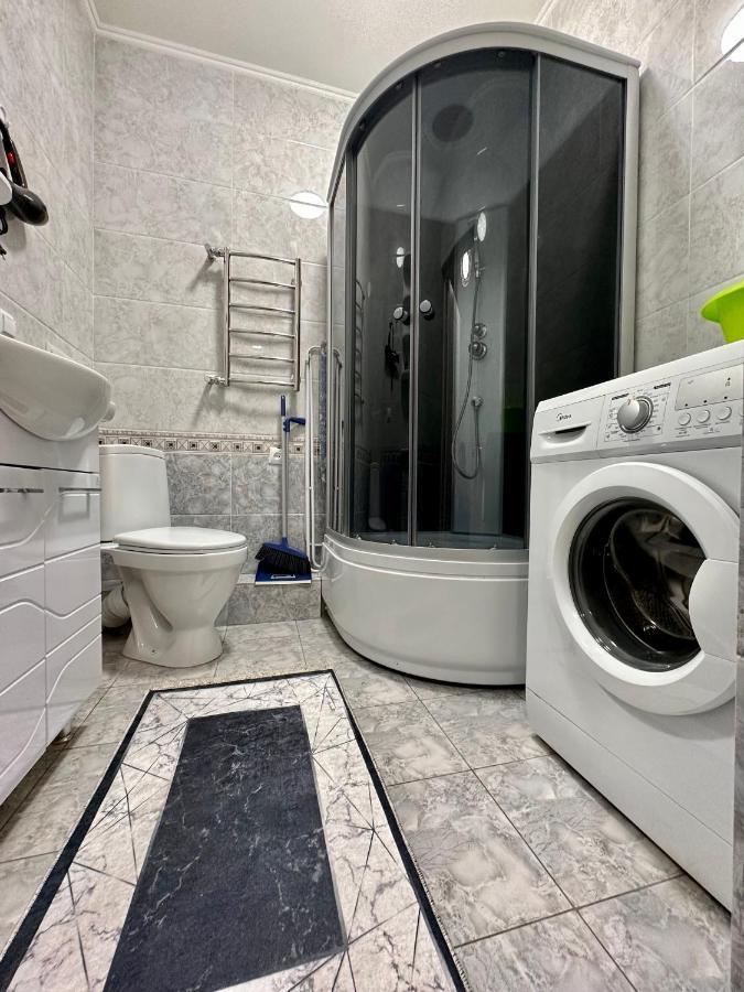 Жк Молодежный В Центре Алматы Almaty Extérieur photo